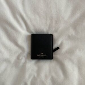 Small Kate Spade Wallet